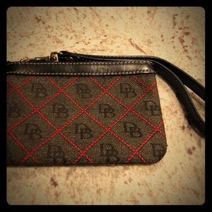 Dooney & Bourke Change Purse/Wristlet NWOT